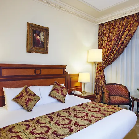 Serenada Golden Palace - Boutique Hotel Beirut Exterior photo