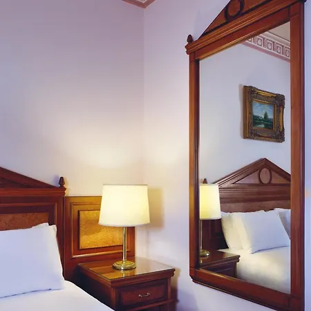 Serenada Golden Palace - Boutique Hotel Beirut Exterior photo
