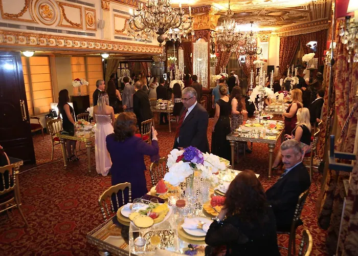 Serenada Golden Palace - Boutique Hotel
