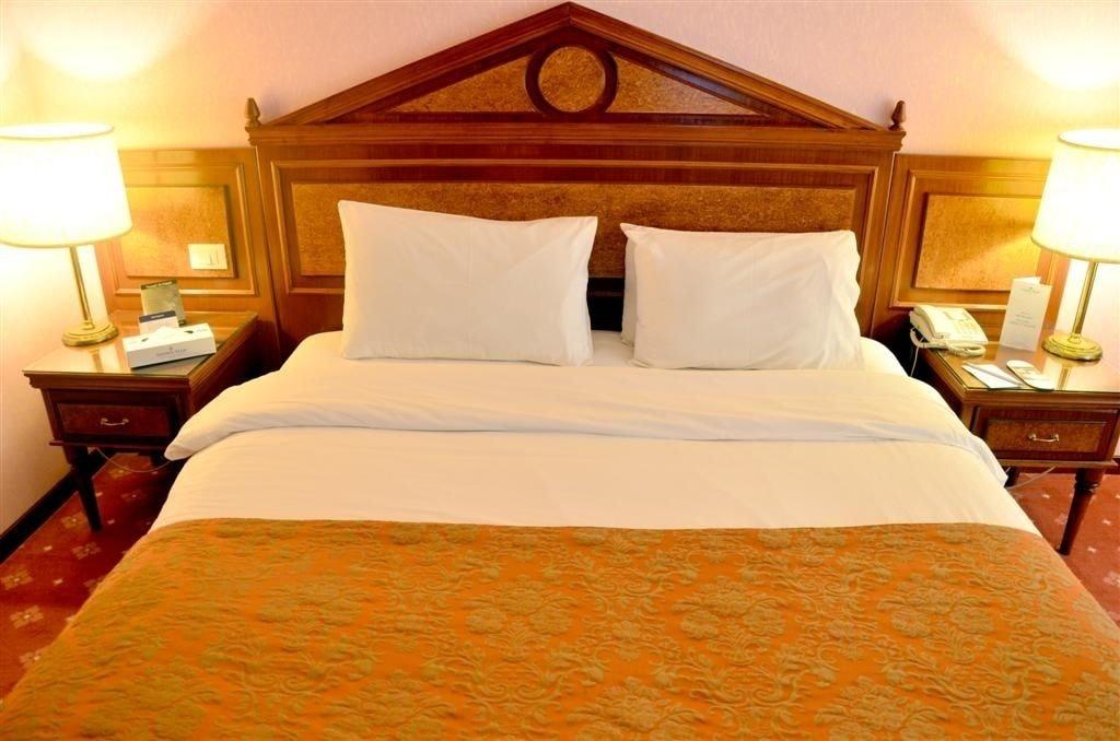 Serenada Golden Palace - Boutique Hotel Beirut