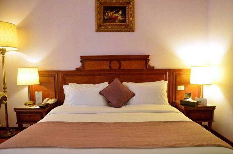 Serenada Golden Palace - Boutique 4*