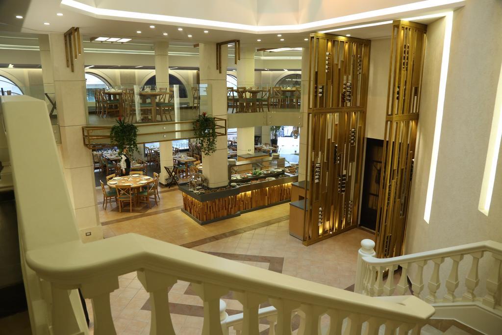 Serenada Golden Palace - Boutique 4* Beirut